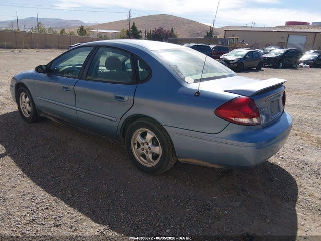 Ford Taurus Se