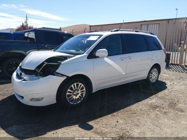 Toyota Sienna Xle