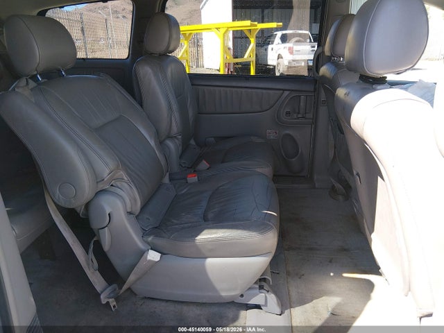 Toyota Sienna Xle