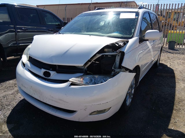 Toyota Sienna Xle