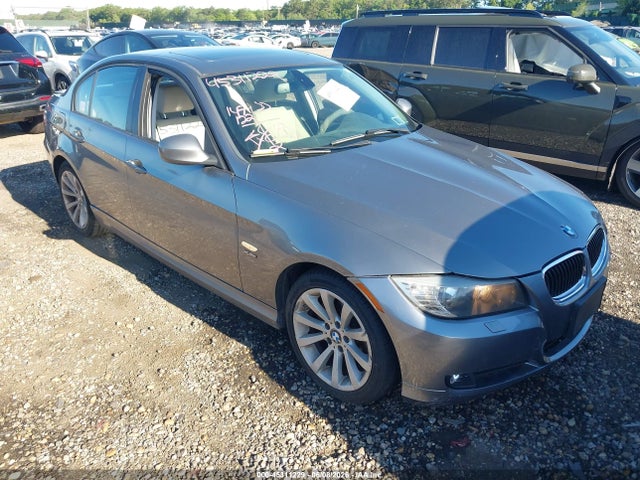 Salvage BMW 3 Series Image