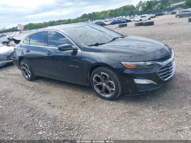 Salvage Chevrolet Malibu Image