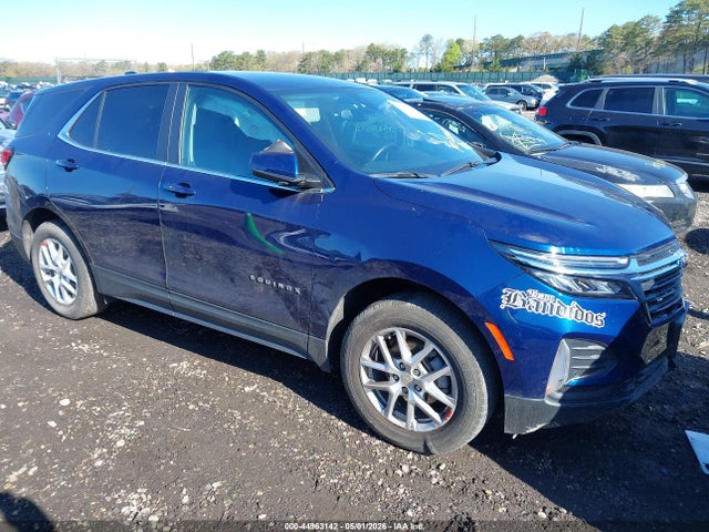 Salvage Chevrolet Equinox Image