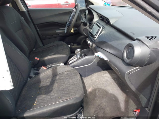 Nissan Kicks S Xtronic Cvt