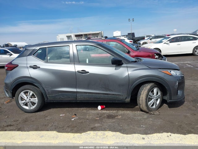 Nissan Kicks S Xtronic Cvt