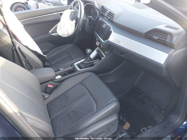 Audi Q3 Premium 45 Tfsi S Line Quattro Tiptronic