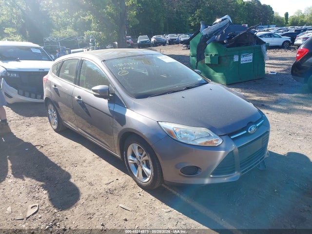 Salvage Ford Focus Image