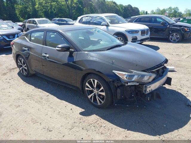 Salvage Nissan Maxima Image