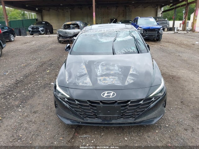 Hyundai ELANTRA Limited