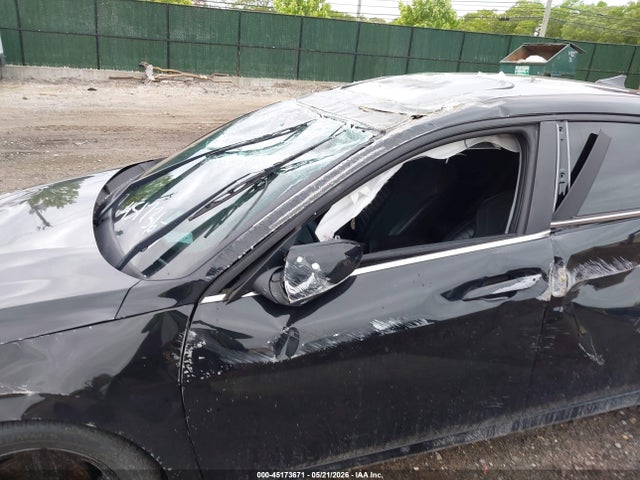 Hyundai ELANTRA Limited
