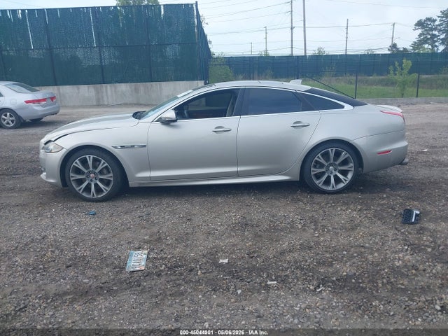 Jaguar XJ R-sport