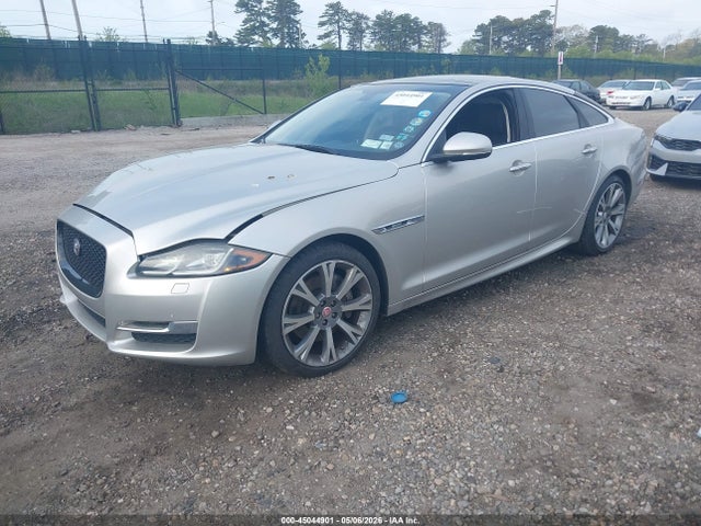 Jaguar XJ R-sport