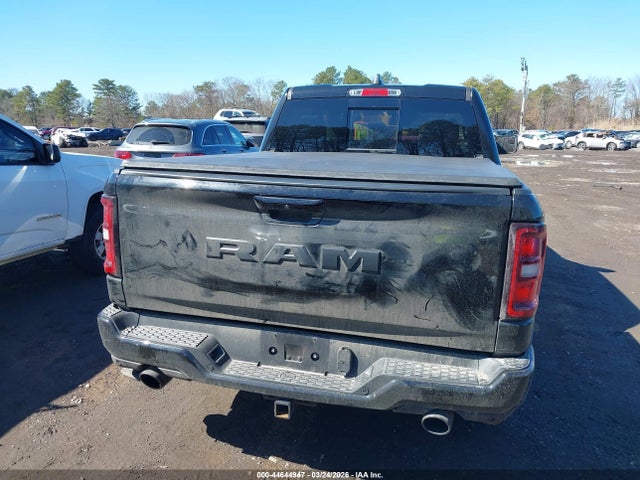 Ram 1500 Laramie  4x4 5'7 Box