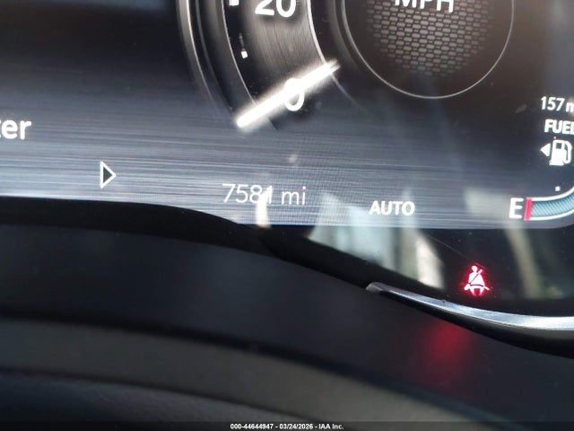 Ram 1500 Laramie  4x4 5'7 Box