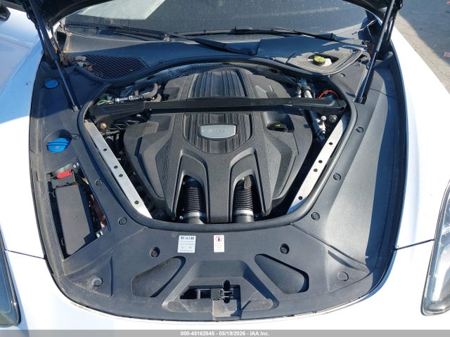 Porsche Panamera 4s