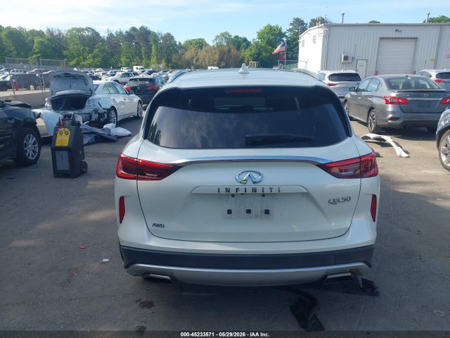 INFINITI Qx Luxe