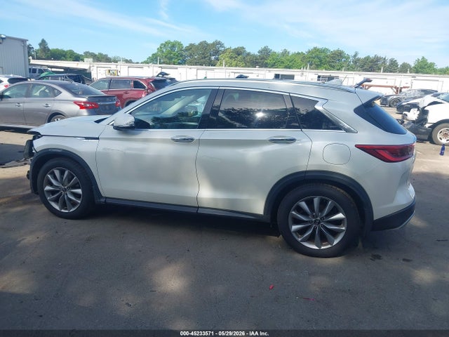 INFINITI Qx Luxe
