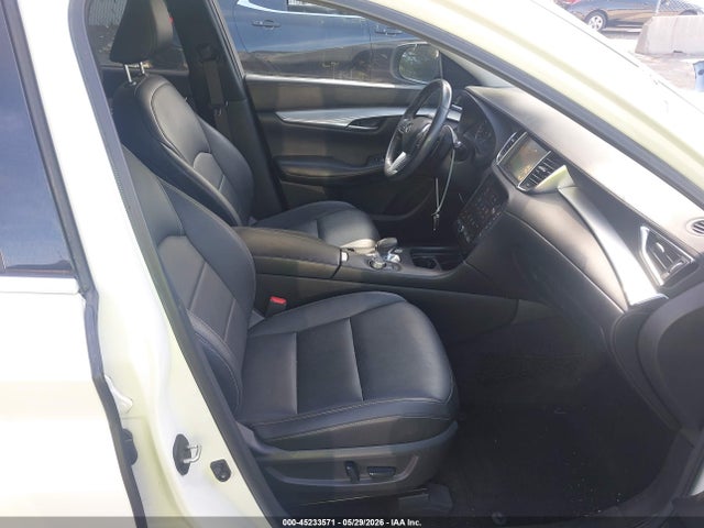 INFINITI Qx Luxe