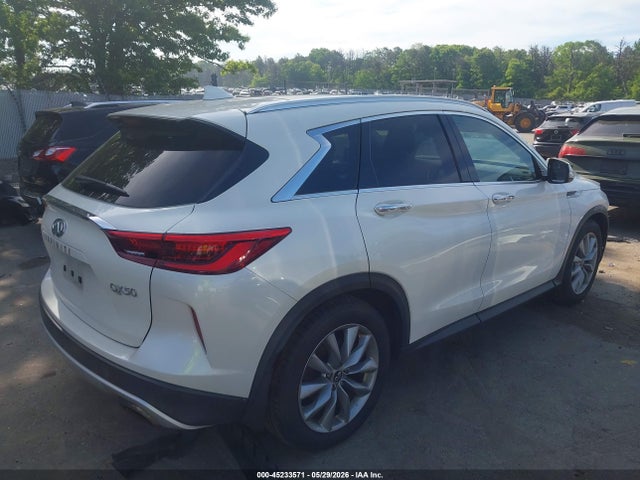 INFINITI Qx Luxe