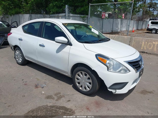 Salvage Nissan Versa Image