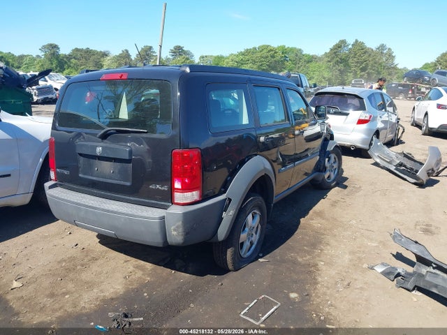 Dodge Nitro Sxt