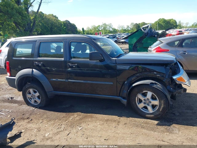 Dodge Nitro Sxt