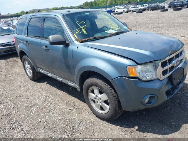 Salvage Ford Escape Image