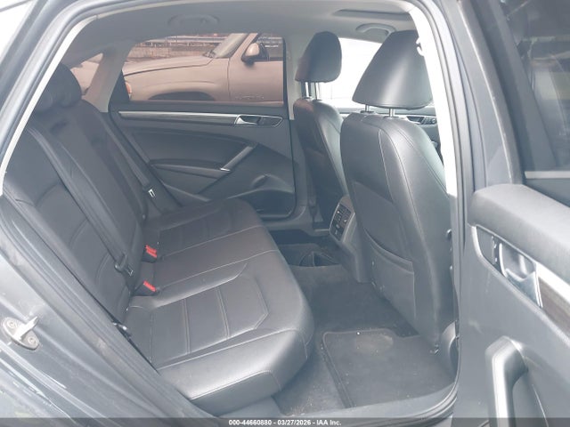 Volkswagen Passat 1.8t Se