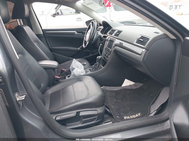 Volkswagen Passat 1.8t Se