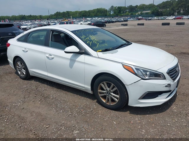 Salvage Hyundai SONATA Image