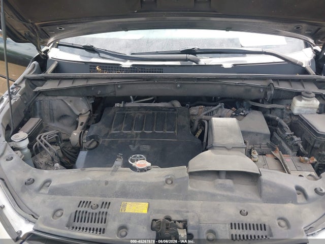 Toyota Highlander Xle V6