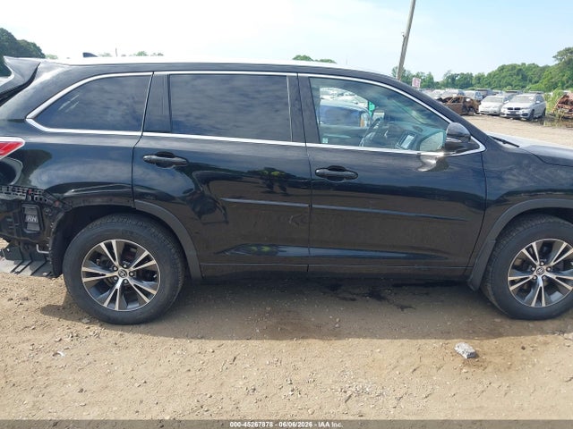 Toyota Highlander Xle V6