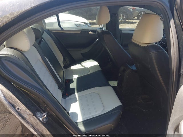 Volkswagen Jetta 1.8t Sport
