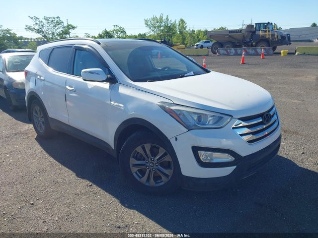 Salvage Hyundai SANTA FE Image