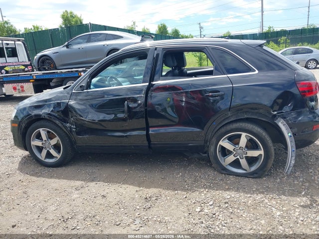 Audi Q3 2.0t Premium Plus