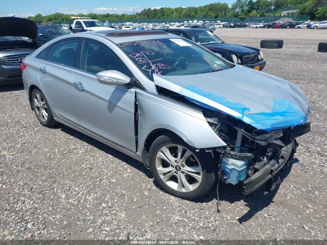 Salvage Hyundai SONATA Image
