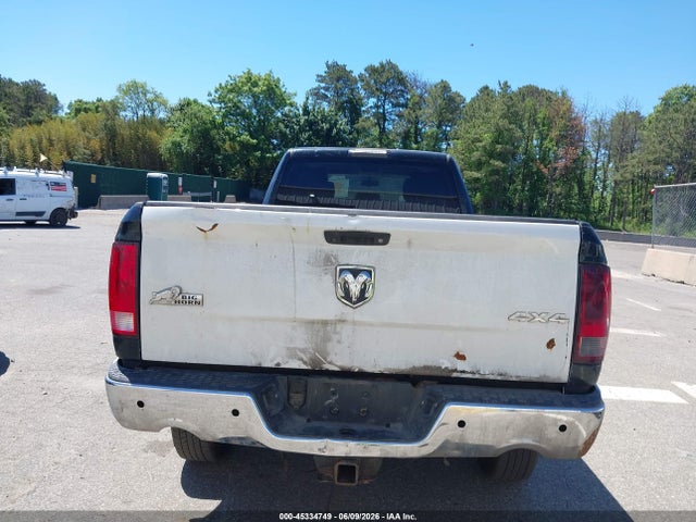 Ram 2500 Tradesman  4x4 8' Box
