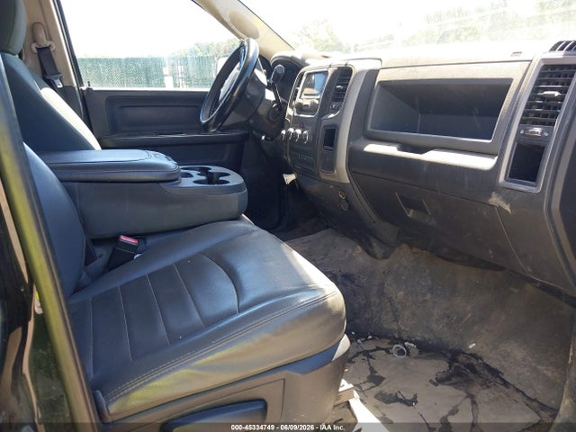 Ram 2500 Tradesman  4x4 8' Box