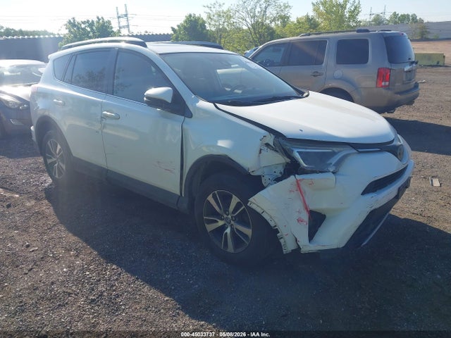 Salvage Toyota RAV4 Image