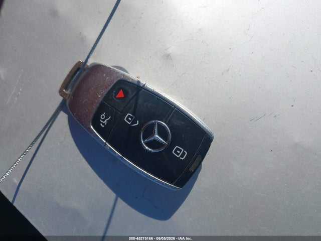 Mercedes-Benz E-Class 4matic