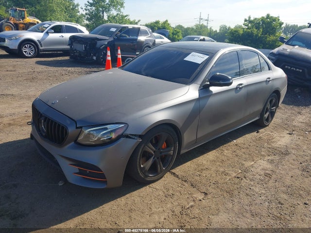 Mercedes-Benz E-Class 4matic