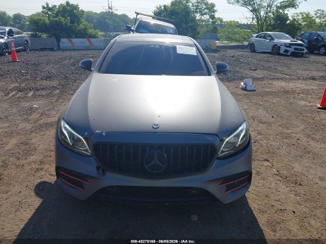 Mercedes-Benz E-Class 4matic