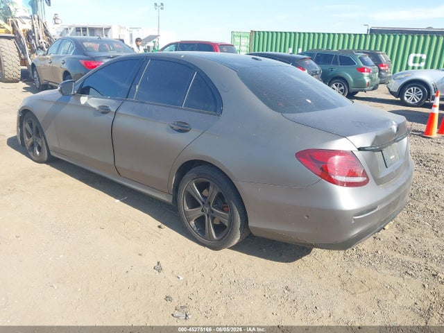 Mercedes-Benz E-Class 4matic