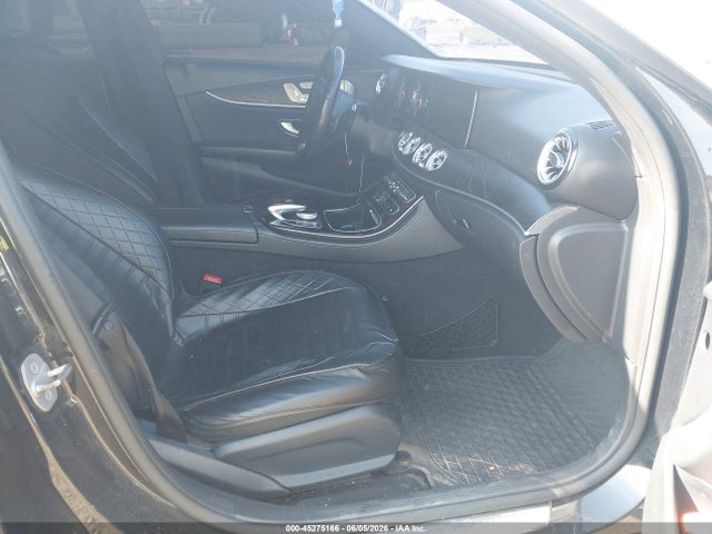Mercedes-Benz E-Class 4matic