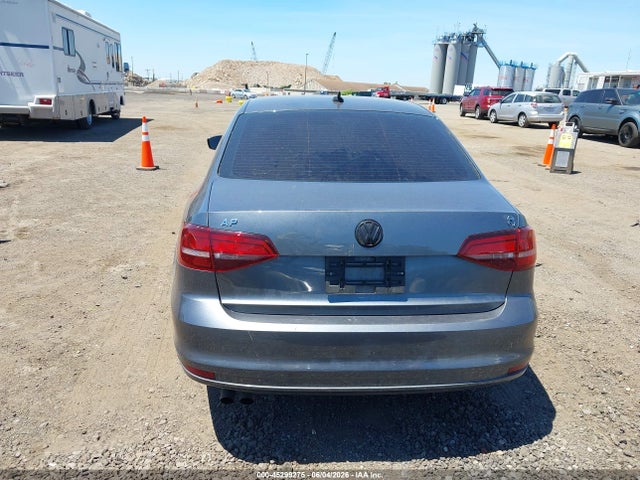 Volkswagen Jetta 1.4t Se