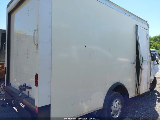 Ford E-350