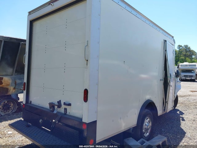 Ford E-350