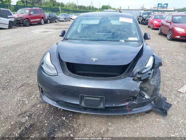 Tesla Model 3 Rear-wheel Drive