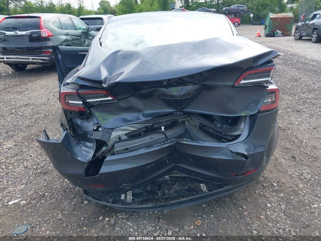 Tesla Model 3 Rear-wheel Drive