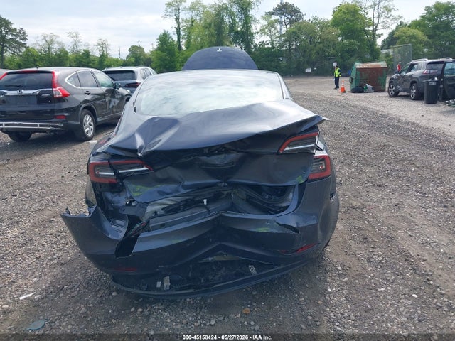 Tesla Model 3 Rear-wheel Drive